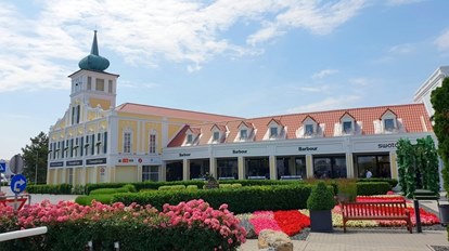 SHOPPING IN THE PARNDORF OUTLET (Austria)